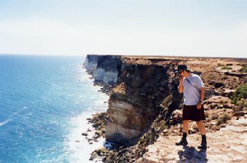 1999-35.jpg (18722 bytes)