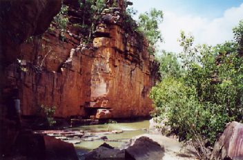 Ugorge.jpg (25007 bytes)