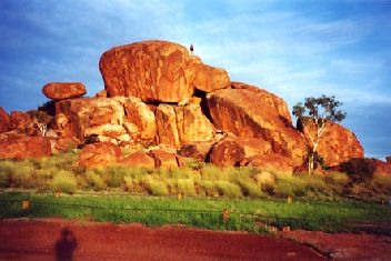 Devil3.jpg (20984 bytes)