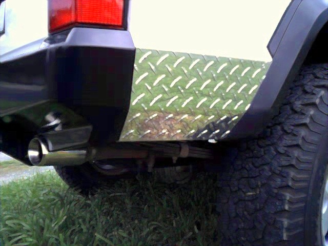 Checker012.jpg (76828 bytes)