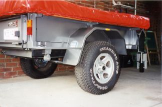 Gumnuts.jpg (14952 bytes)